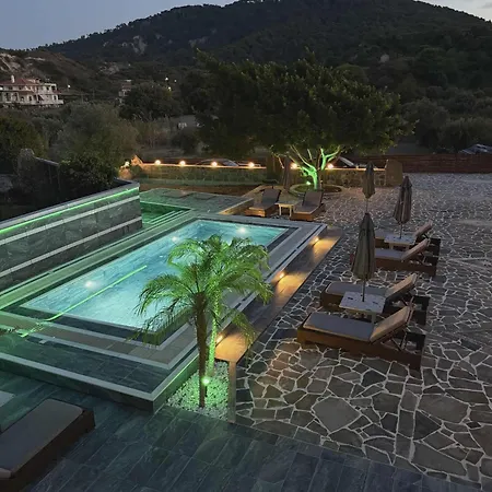 Casa Loma 2 Вілла