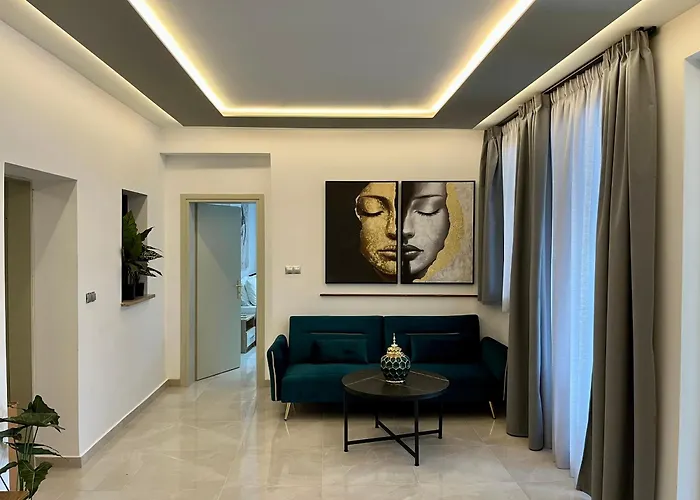 Casa Loma 2 Vilă Petaloudes